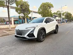 2022 Changan UNI-T 1.5T Premium, белый — фото 2