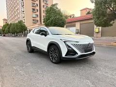 2022 Changan UNI-T 1.5T Premium, белый — фото 3