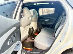 2022 Changan UNI-T 1.5T Premium, белый — фото 8