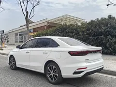 2022 Geely Emgrand 4th Gen 1.5L CVT Luxury, белый — фото 15