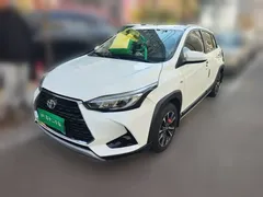 2021 Toyota Yaris L Zhixuan X 1.5L CVT Luxury, белый — фото 1