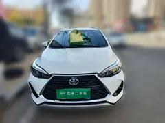 2021 Toyota Yaris L Zhixuan X 1.5L CVT Luxury, белый — фото 2
