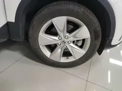 2023 Volvo XC40 Fashion, белый — фото 15