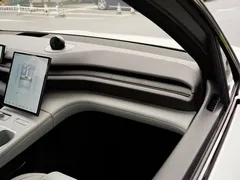 2023 Nio ES6 100kWh, белый — фото 18