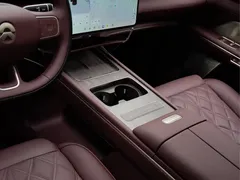 2026 Nio ES8 6-seat Executive Signature, чёрный — фото 13