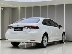 2021 Toyota Corolla 1.2T S-CVT Luxury, белый — фото 4