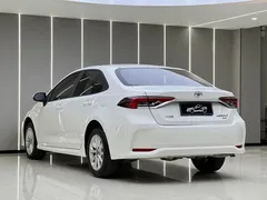 2021 Toyota Corolla 1.2T S-CVT Luxury, белый — фото 6