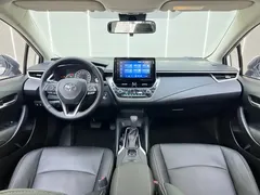 2021 Toyota Corolla 1.2T S-CVT Luxury, белый — фото 8
