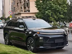 2025 Li Auto L6 Max, чёрный — фото 3