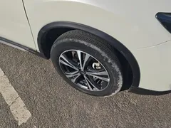 2021 Nissan X-Trail 2.5L CVT 4WD XL, белый — фото 6