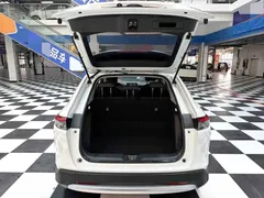 2023 Honda Vezel 1.5L CVT Tech, белый — фото 17