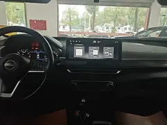 2022 Nissan Teana 2.0L XL-TLS, белый — фото 13