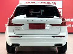 2021 Volvo XC60 4WD Luxury, белый — фото 5