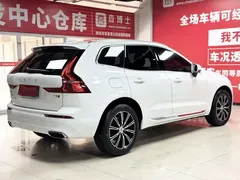 2021 Volvo XC60 4WD Luxury, белый — фото 6