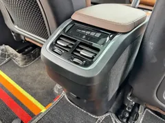 2021 Volvo XC90 7-seat, белый — фото 13