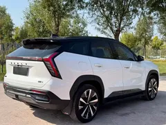 2023 Geely Atlas L 1.5TD DCT Luxury, белый — фото 4