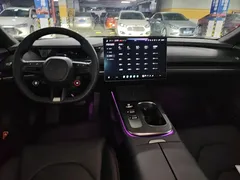 2024 Xiaomi SU7 RWD Long Range Smart Driving, зелёный — фото 10