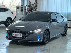 2022 Hyundai Elantra 1.5L CVT LUX Premium — фото 1