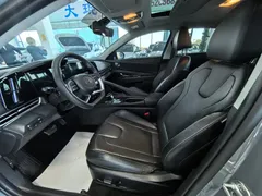 2022 Hyundai Elantra 1.5L CVT LUX Premium — фото 7
