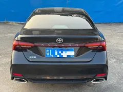 2019 Toyota Avalon 2.0L Luxury, чёрный — фото 8