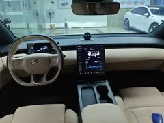 2024 Nio ET5 75kWh EV, белый — фото 4