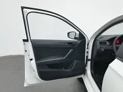 2021 Volkswagen Santana 1.5L AT Fashion, белый — фото 8