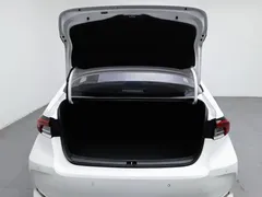 2021 Toyota Corolla TNGA 1.5L CVT Pioneer, белый — фото 16