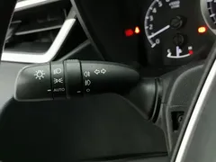 2021 Toyota Corolla TNGA 1.5L CVT Pioneer, белый — фото 21
