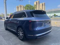 2026 Aito M7 EREV Ultra 4WD 5-seat 192-line Lidar, синий — фото 13