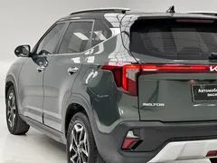 2023 Kia Seltos 1.5L CVT Premium, зелёный — фото 7