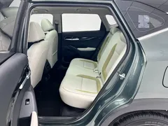 2023 Kia Seltos 1.5L CVT Premium, зелёный — фото 13