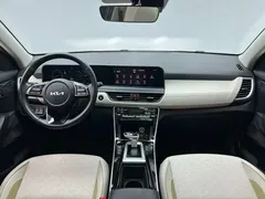 2023 Kia Seltos 1.5L CVT Premium, зелёный — фото 16