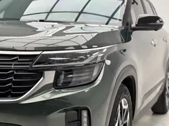 2023 Kia Seltos 1.5L CVT Premium, зелёный — фото 22