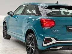 2022 Audi Q2L 35 TFSI Sport, синий — фото 10