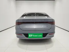 2024 BYD Qin PLUS Honor DM-i PHEV 55km Leading — фото 5