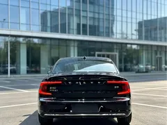 2021 Volvo S90, чёрный — фото 8