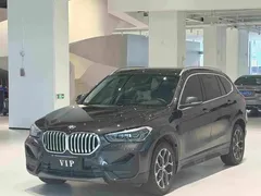 2021 BMW X1 — фото 1