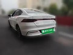 2023 BYD Qin PLUS Champion DM-i PHEV 55KM Leading, белый — фото 4