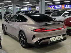 2026 Xiaomi SU7 RWD Pro — фото 6