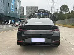 2022 Hyundai Elantra 1.5L CVT LUX Premium, чёрный — фото 6