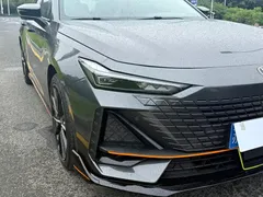2022 Changan UNI-V 1.5T Sport — фото 2