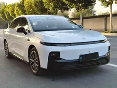2025 Leapmotor B01 EV 550, белый — фото 2