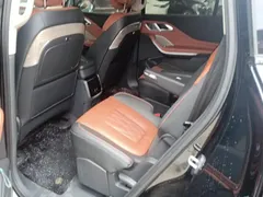 2023 Hongqi HS7 2.0T AT 4WD Qichang 6-seat, чёрный — фото 11