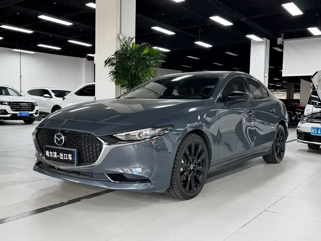 2022 Mazda 3 2.0L AT Obsidian Black
