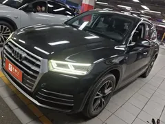 2020 Audi Q5L 40 TFSI Fashion, чёрный — фото 1