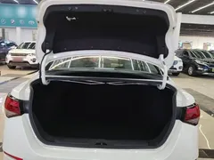 2021 Nissan Sylphy 1.6L XL CVT, белый — фото 19