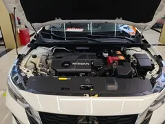 2021 Nissan Sylphy 1.6L XL CVT, белый — фото 20