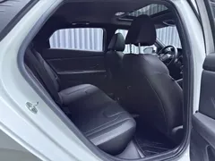 2022 Hyundai Elantra 240TGDi DCT LUX Premium, белый — фото 11