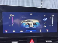 2022 Hyundai Elantra 240TGDi DCT LUX Premium, белый — фото 18