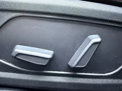 2022 Hyundai Elantra 240TGDi DCT LUX Premium, белый — фото 22